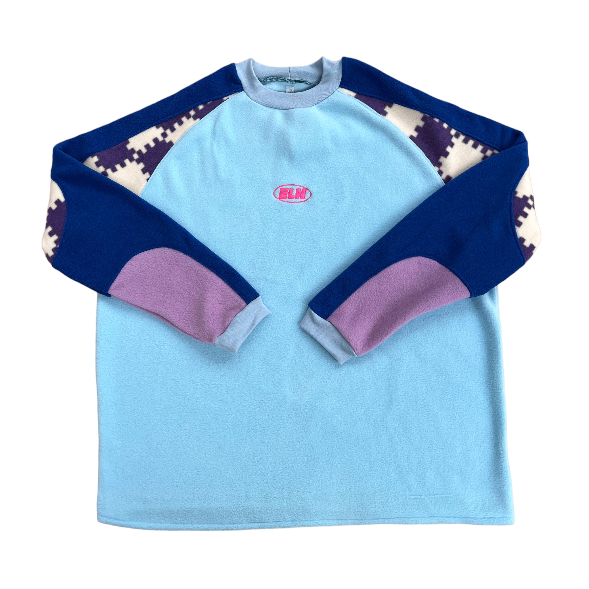 Patch Pullover